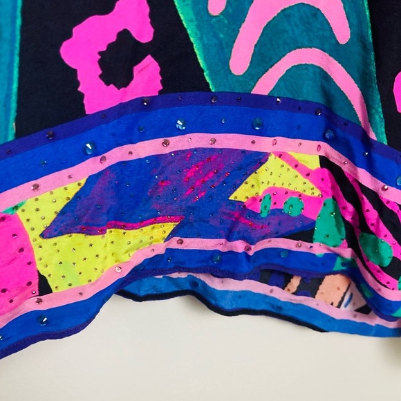 Camilla bright Fair Lady’s Dinkum print embellished silk caftan. One size - Picture 7 of 16